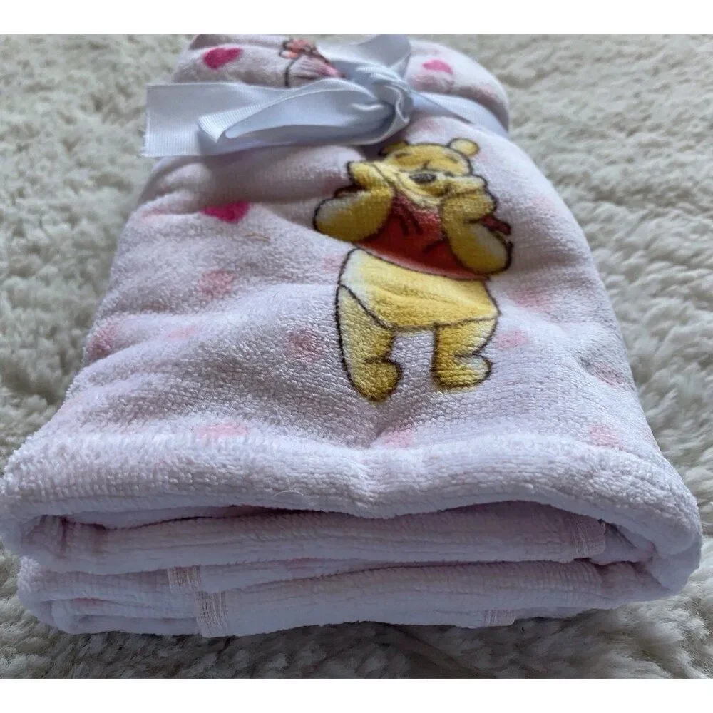 2 Pack Disney Winnie The Pooh Piglet Valentines Hearts Bath Hand Towels 16 X 26”